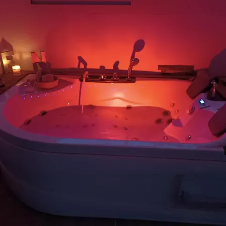 aromathérapie et spa en vallée heureuse à Sorède Extérieur photo